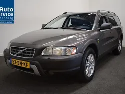 Bruin, metallic lak Gebruikt 2006 Volvo XC70 Momentum SUV | € 9.950 (Iets duurder)