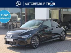 Zwart Nieuw 2024 VW Golf VIII R-line Edition Hatchback | € 47.500 (Duur)