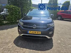 Zwart Gebruikt 2022 VW T-Cross Life SUV | € 21.995 (Goede deal)