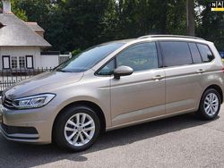 Geel Gebruikt 2019 VW Touran Highline MPV | € 18.900 (Eerlijke prijs)