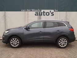 Grijs, metallic lak Gebruikt 2019 Renault Kadjar Zen SUV | € 13.900 (Eerlijke prijs)