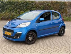 Blauw Gebruikt 2013 Peugeot 107 Active Hatchback | € 2.499 (Goede deal)