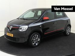 Zwart Gebruikt 2021 Renault Twingo Collection Hatchback | € 10.950 (Eerlijke prijs)