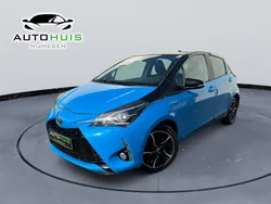 Blauw Gebruikt 2018 Toyota Yaris Hybrid Plus Hatchback | € 16.745 (Eerlijke prijs)