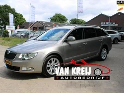 Grijs Gebruikt 2010 Skoda Superb Business Line Stationwagen | € 8.650 (Duur)