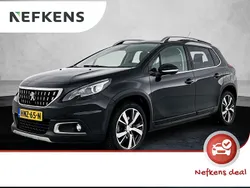 Zwart Gebruikt 2019 Peugeot 2008 Allure SUV | € 16.400 (Goede deal)