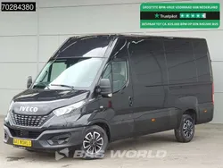 Zwart Gebruikt 2021 Iveco Daily Van | € 32.400 (Super prijs)