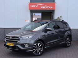 Grijs Gebruikt 2017 Ford Kuga ST-Line SUV | € 14.650 (Eerlijke prijs)