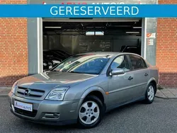 Grijs Gebruikt 2003 Opel Vectra Comfort Sedan | € 999 (Eerlijke prijs)