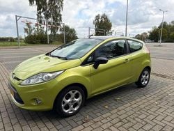 Groen Gebruikt 2009 Ford Fiesta Titanium Hatchback | € 2.095 (Eerlijke prijs)