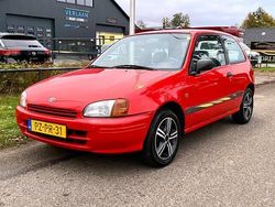 Rood Gebruikt 1997 Toyota Starlet Hatchback | € 1.699 (Eerlijke prijs)