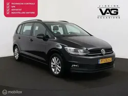 Zwart Gebruikt 2017 VW Touran Comfortline MPV | € 14.899 (Iets duurder)