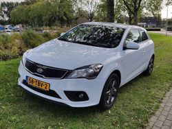 Wit Gebruikt 2012 Kia Ceed MPV | € 3.499 (Goede deal)