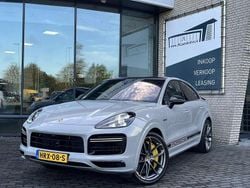 Grijs Gebruikt 2021 Porsche Cayenne Turbo SUV | € 99.950