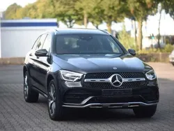 Grijs Gebruikt 2022 Mercedes GLC300 SUV | € 42.000