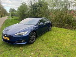 Blauw Gebruikt 2018 Tesla Model S Sedan | € 28.999 (Eerlijke prijs)