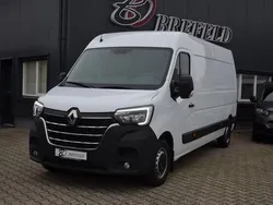 Wit Gebruikt 2022 Renault Master Van | € 24.750 (Duur)