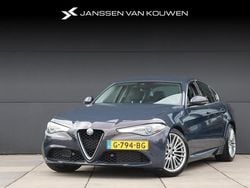 Grijs Gebruikt 2019 Alfa Romeo Giulia Super Sedan | € 23.885 (Goede deal)