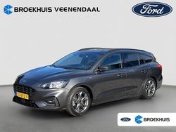 Grijs Gebruikt 2019 Ford Focus ST-Line Stationwagen | € 21.395 (Iets duurder)