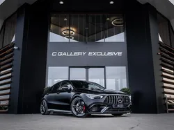 Zwart, metallic lak Gebruikt 2021 Mercedes CLA45 AMG AMG Sedan | € 57.900 (Super prijs)