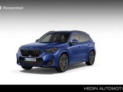 Blauw Nieuw 2025 BMW X1 M Sport SUV | € 67.217 (Goede deal)