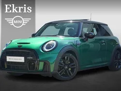 British racing green Gebruikt 2022 Mini Cooper S Hatchback | € 29.950 (Iets duurder)