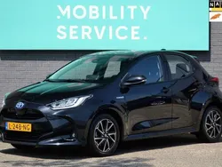 Zwart Gebruikt 2021 Toyota Yaris Business Edition Hatchback | € 18.964 (Eerlijke prijs)