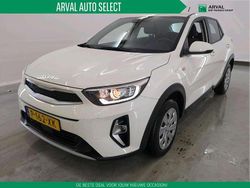 Wit Gebruikt 2022 Kia Stonic Comfort SUV | € 15.850 (Goede deal)