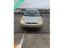 Groen Gebruikt 2004 Ford Fiesta Futura Hatchback | € 2.350 (Eerlijke prijs)