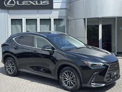 Zwart Gebruikt 2023 Lexus NX450h+ Luxury Line SUV | € 55.900 (Goede deal)