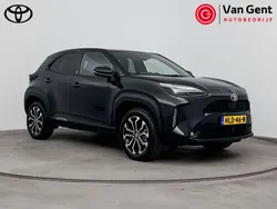 Zwart Gebruikt 2021 Toyota Yaris Cross SUV | € 26.999 (Eerlijke prijs)