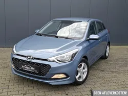 Blauw Gebruikt 2017 Hyundai i20 Hatchback | € 7.950 (Eerlijke prijs)
