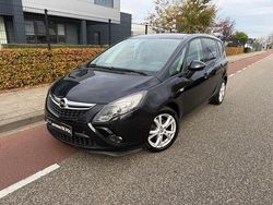 Zwart Gebruikt 2017 Opel Zafira Innovation MPV | € 10.995