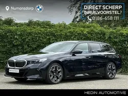 Zwart Gebruikt 2024 BMW 530e M Sport Stationwagen | € 67.495