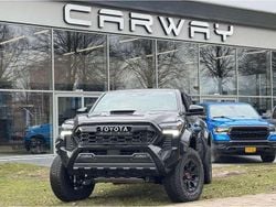 Zwart Nieuw 2025 Toyota Tacoma Pickup | € 79.901