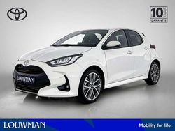 Wit Nieuw 2025 Toyota Yaris Hybrid Executive Hatchback | € 34.995 (Eerlijke prijs)