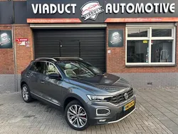 Grijs Gebruikt 2020 VW T-Roc Sport SUV | € 25.950 (Eerlijke prijs)