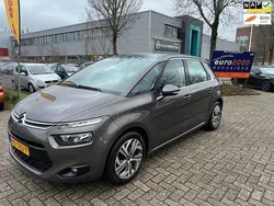 Grijs, metallic lak Gebruikt 2015 Citroën C4 Picasso PureTech MPV | € 7.750 (Goede deal)