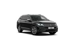 Zwart Gebruikt 2023 VW Tiguan Life SUV | € 82.374