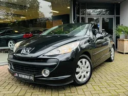 Zwart Gebruikt 2008 Peugeot 207 CC Cabriolet | € 2.799 (Eerlijke prijs)