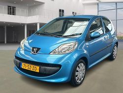 Blauw Gebruikt 2006 Peugeot 107 Hatchback | € 3.295 (Eerlijke prijs)