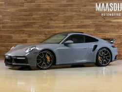Grijs Gebruikt 2023 Porsche 992 Chrono Coupé | € 314.740