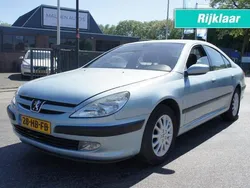 Grijs, metallic lak Gebruikt 2001 Peugeot 607 Sedan | € 2.250