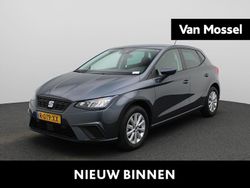 Grijs Gebruikt 2022 Seat Ibiza Business Hatchback | € 16.900 (Eerlijke prijs)