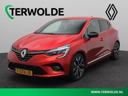 Rood Gebruikt 2023 Renault Clio V Techno Hatchback | € 22.945 (Iets duurder)
