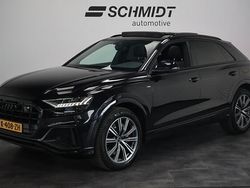 Zwart Gebruikt 2021 Audi Q8 S-Line SUV | € 59.995 (Iets duurder)