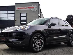 Grijs Gebruikt 2017 Porsche Macan Turbo Performance Package SUV | € 54.995 (Eerlijke prijs)