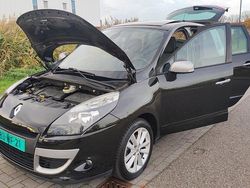 Gebruikt 2010 Renault Scénic III MPV | € 3.999 (Eerlijke prijs)