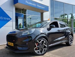 Zwart Gebruikt 2023 Ford Puma Performance Edition Coupé | € 24.950 (Goede deal)