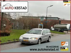 Grijs, metallic lak Gebruikt 2006 Volvo V70 Stationwagen | € 6.500 (Eerlijke prijs)